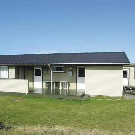 Сasa de vacaciones Three-bedroom Holiday In Fanø