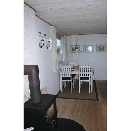 Three-bedroom Holiday In * Fanø